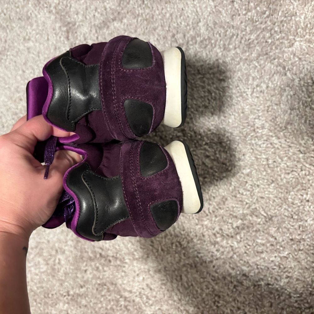 LAST CHANCE Balenciaga Women's Dark Purple leather and suede Sneakers - Picture 6 of 10